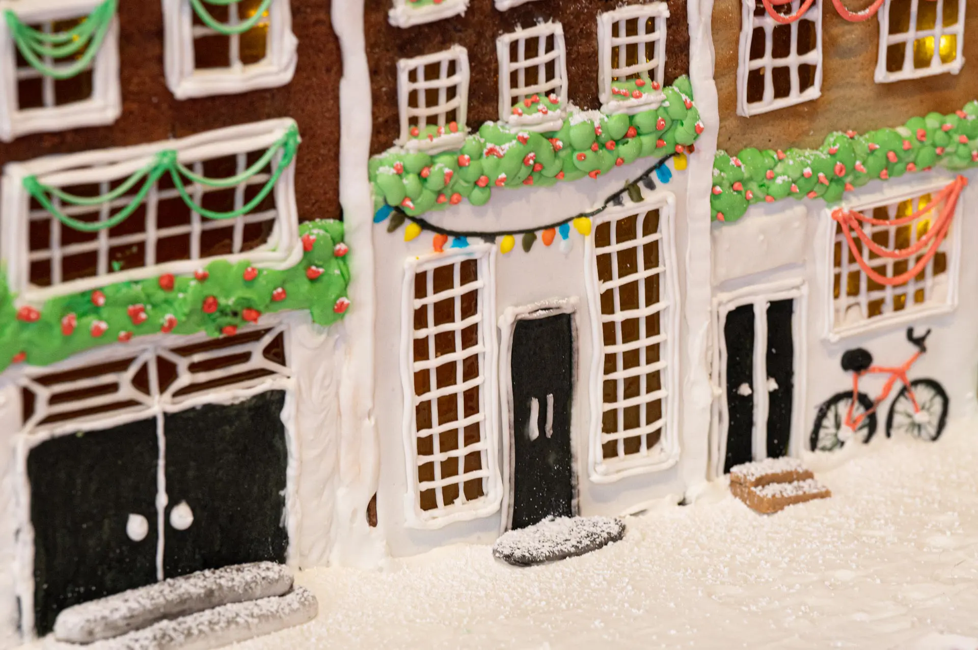 ChristmasVille-Events-Gingerbread-houses Gingerbread House Contest